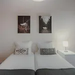 Vendégház Alegria Four - Bedroom House 3*