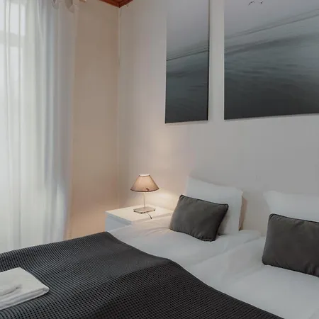 Ferienhaus Alegria By The River House *
