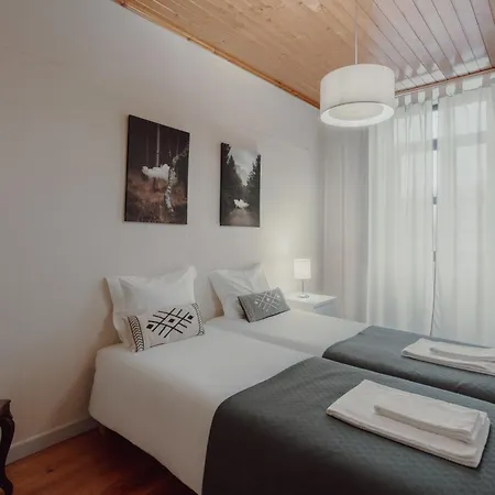 Ferienhaus Alegria By The River House *