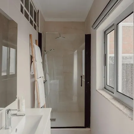 Alegria Four - Bedroom House Гостевой дом 3*