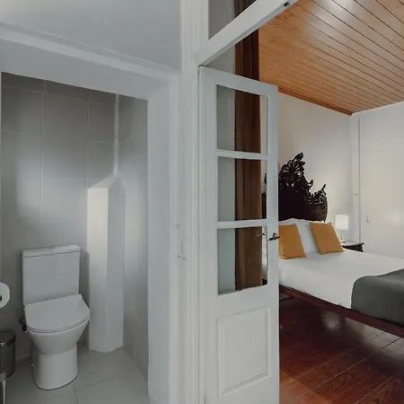 Alegria Four - Bedroom House 3* Porto