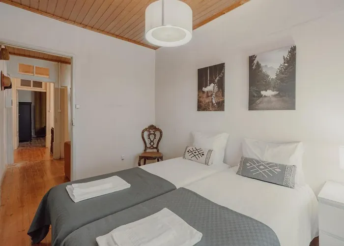 게스트하우스 Alegria Four - Bedroom House