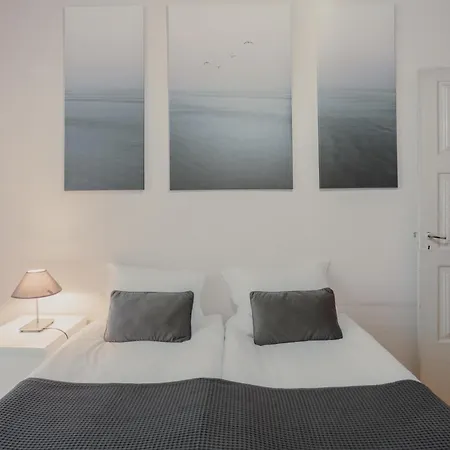 Affittacamere Alegria Four - Bedroom House