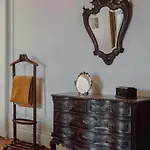 Alegria Four - Bedroom House Guest house Porto
